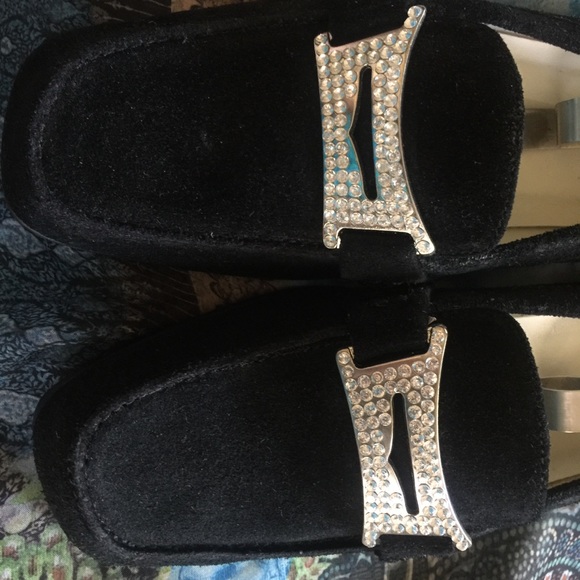 Daisy Fuentes Velvet Shoes - Picture 4 of 6